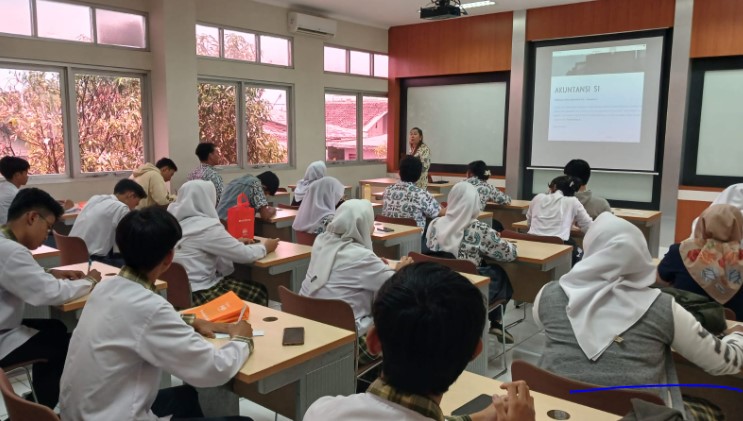 Trial Class Akuntansi S1
